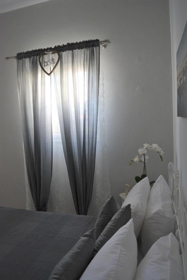 Anezinas Place Apartment Perissa  Exterior photo